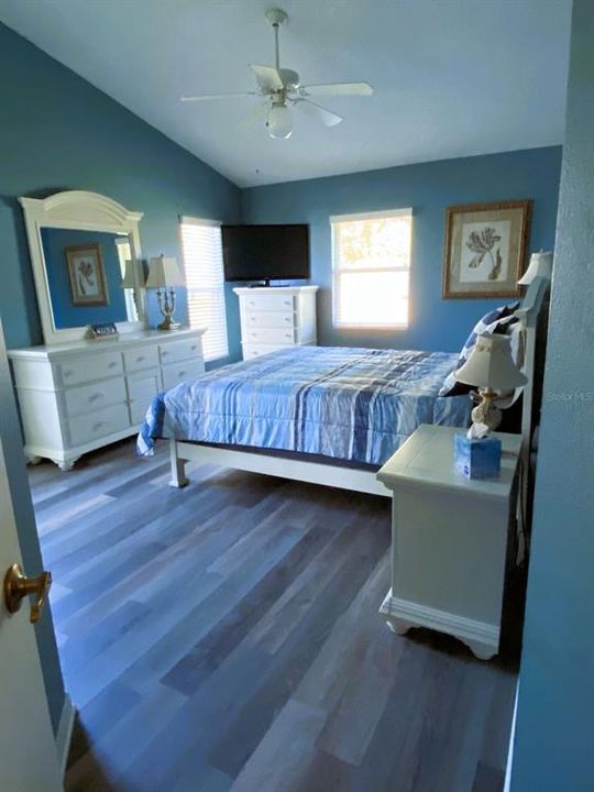 For Rent: $2,350 (3 beds, 2 baths, 1400 Square Feet)