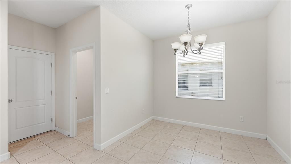 Active With Contract: $3,000 (4 beds, 3 baths, 2283 Square Feet)