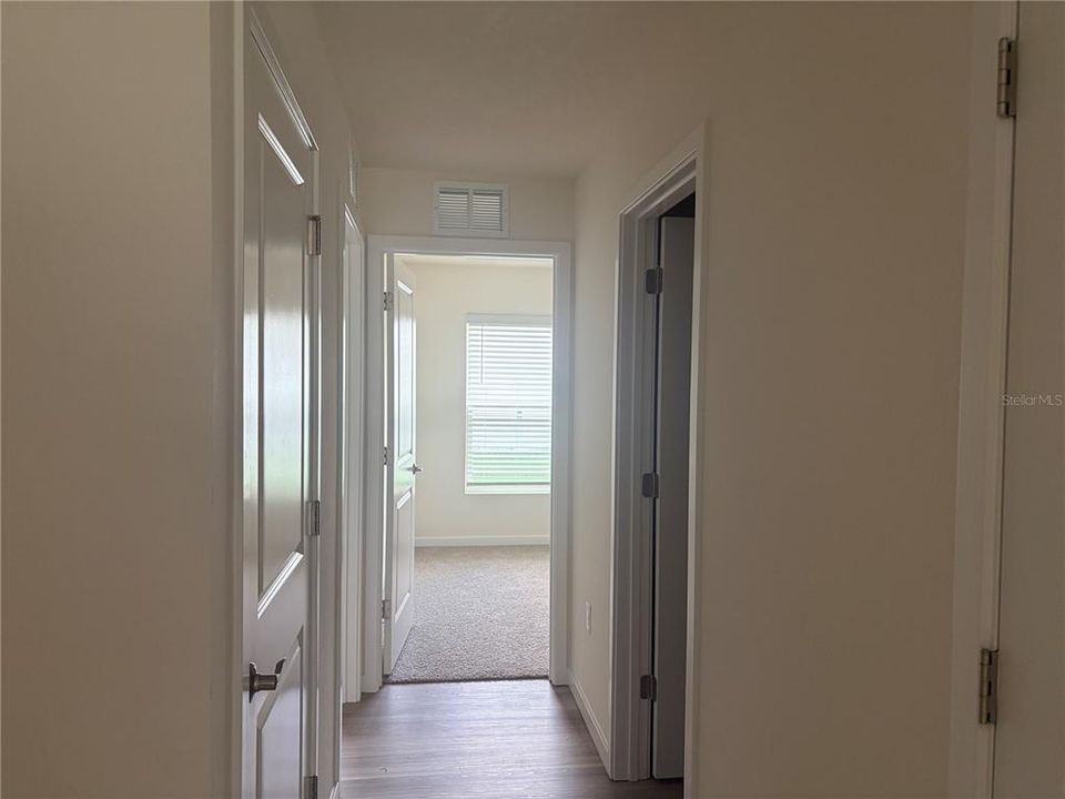 For Rent: $2,500 (5 beds, 2 baths, 1708 Square Feet)