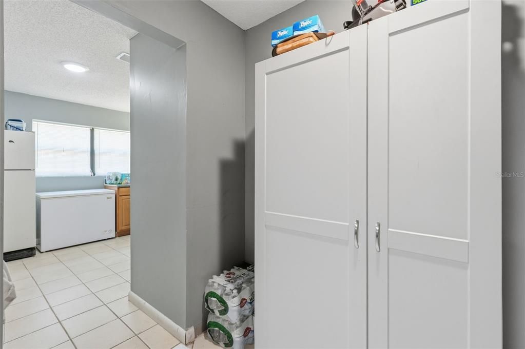 En Venta: $279,900 (4 camas, 2 baños, 1152 Pies cuadrados)