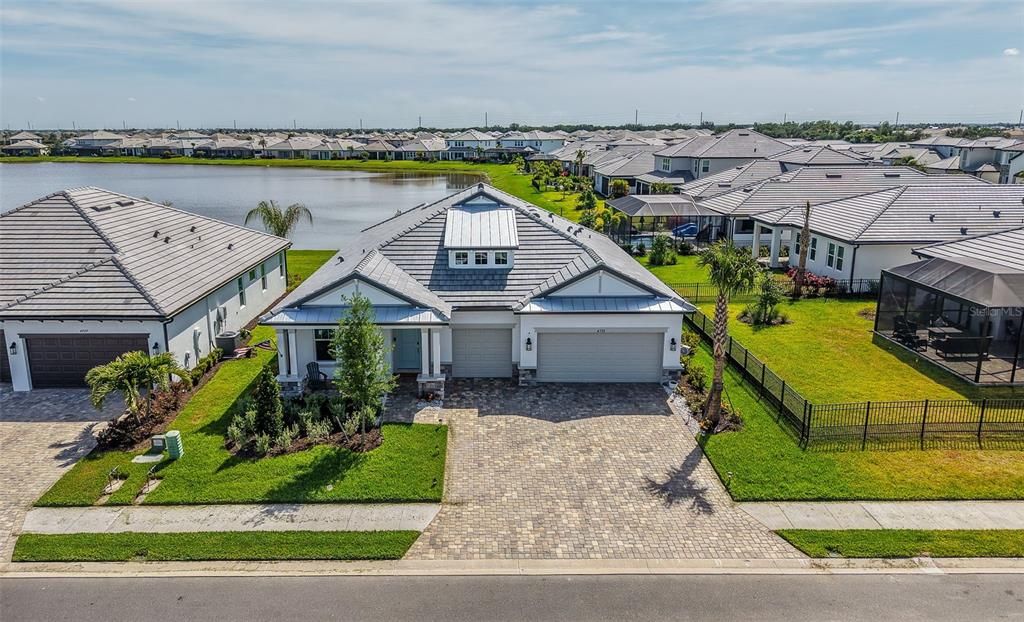 For Sale: $683,000 (3 beds, 3 baths, 2314 Square Feet)