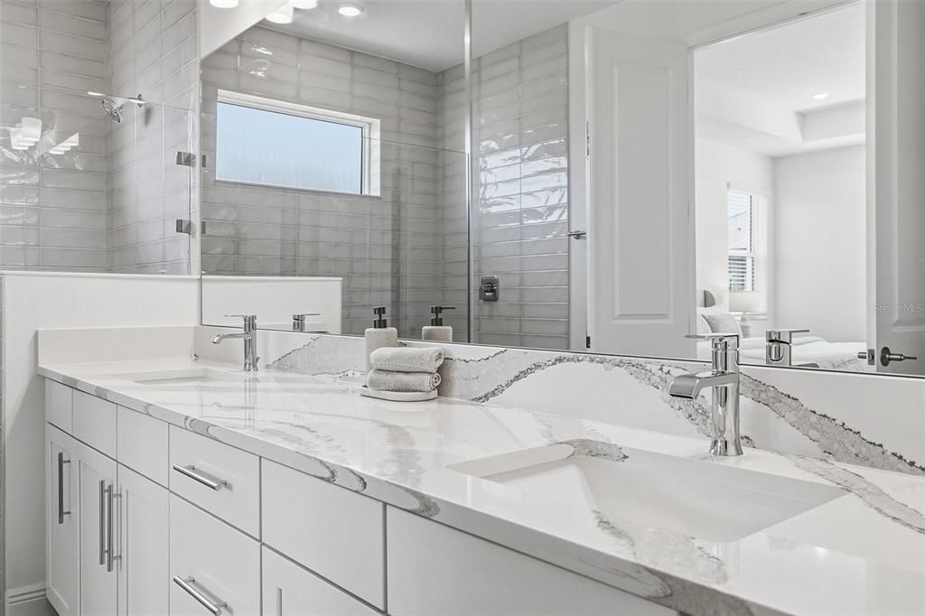 For Sale: $683,000 (3 beds, 3 baths, 2314 Square Feet)