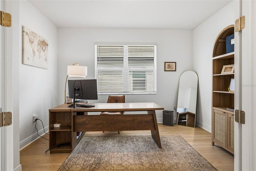 For Sale: $683,000 (3 beds, 3 baths, 2314 Square Feet)
