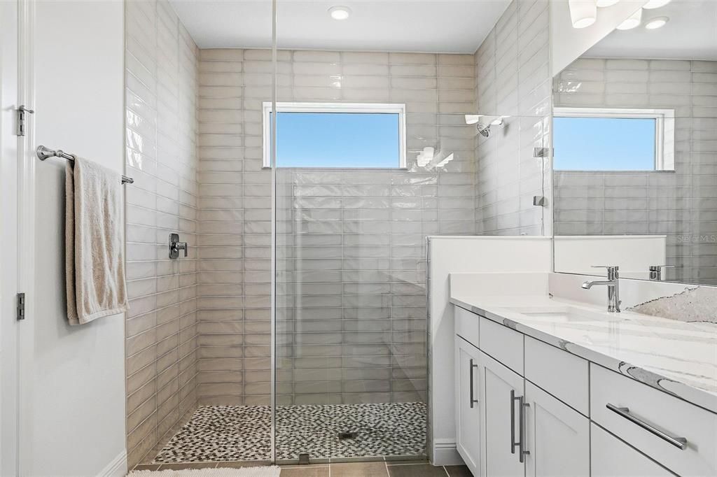For Sale: $683,000 (3 beds, 3 baths, 2314 Square Feet)