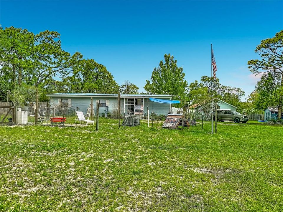 For Sale: $230,000 (3 beds, 2 baths, 1248 Square Feet)
