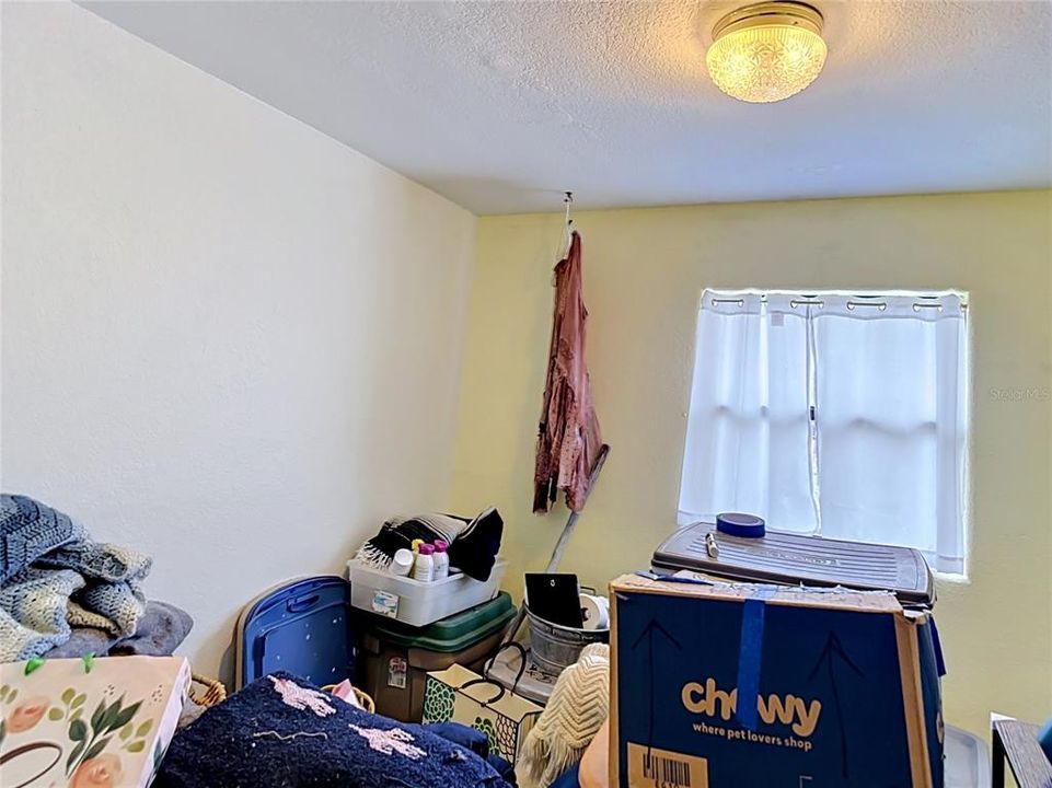 For Sale: $230,000 (3 beds, 2 baths, 1248 Square Feet)