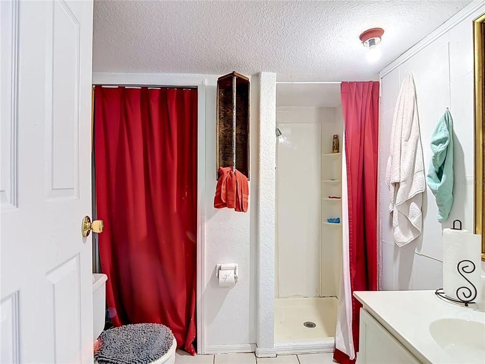 For Sale: $230,000 (3 beds, 2 baths, 1248 Square Feet)