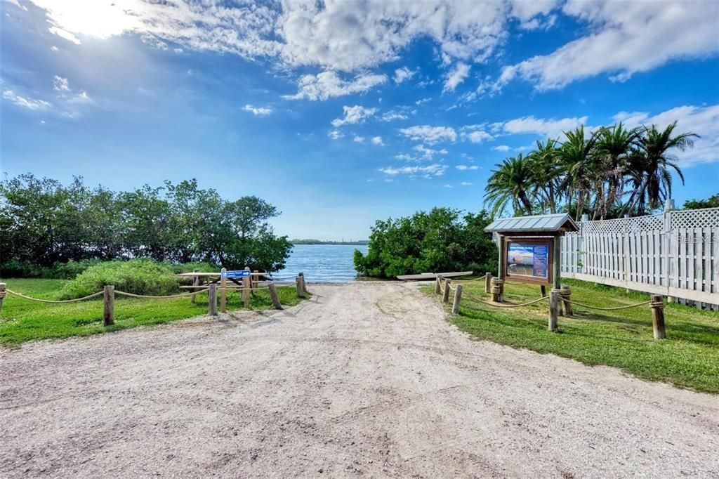 En Venta: $169,000 (0.14 acres)