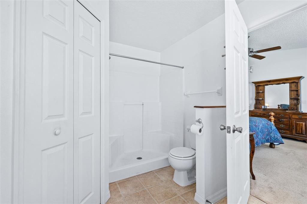 For Sale: $337,500 (3 beds, 2 baths, 1514 Square Feet)