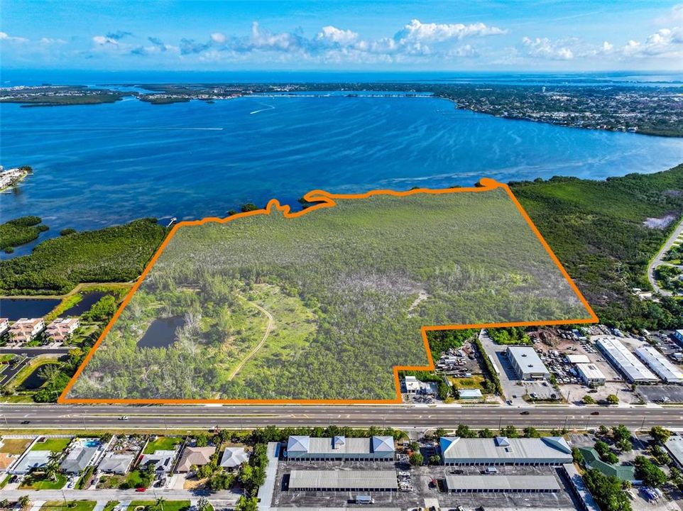 For Sale: $9,500,000 (58.00 acres)