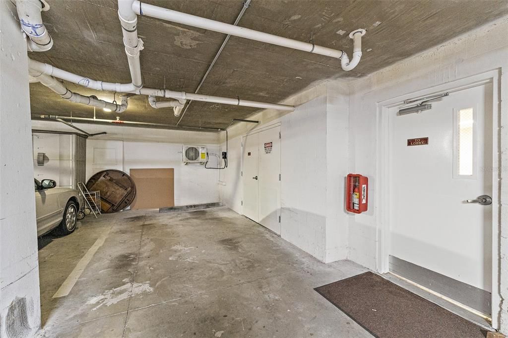 Active With Contract: $375,000 (3 beds, 2 baths, 1852 Square Feet)