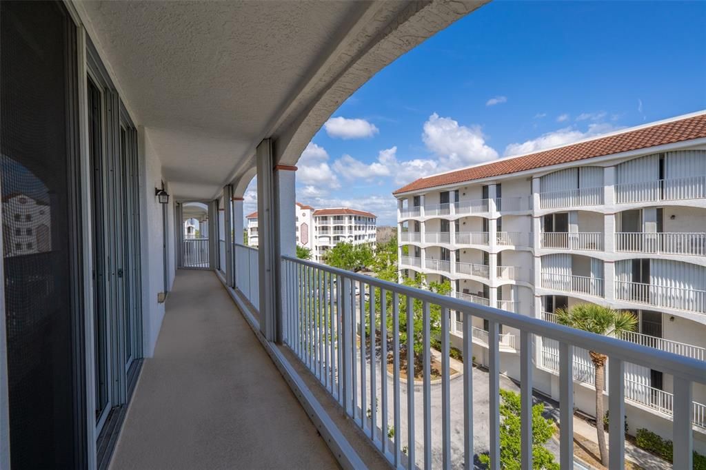 Active With Contract: $375,000 (3 beds, 2 baths, 1852 Square Feet)