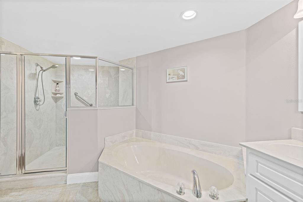Active With Contract: $375,000 (3 beds, 2 baths, 1852 Square Feet)