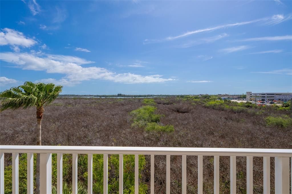 Active With Contract: $375,000 (3 beds, 2 baths, 1852 Square Feet)