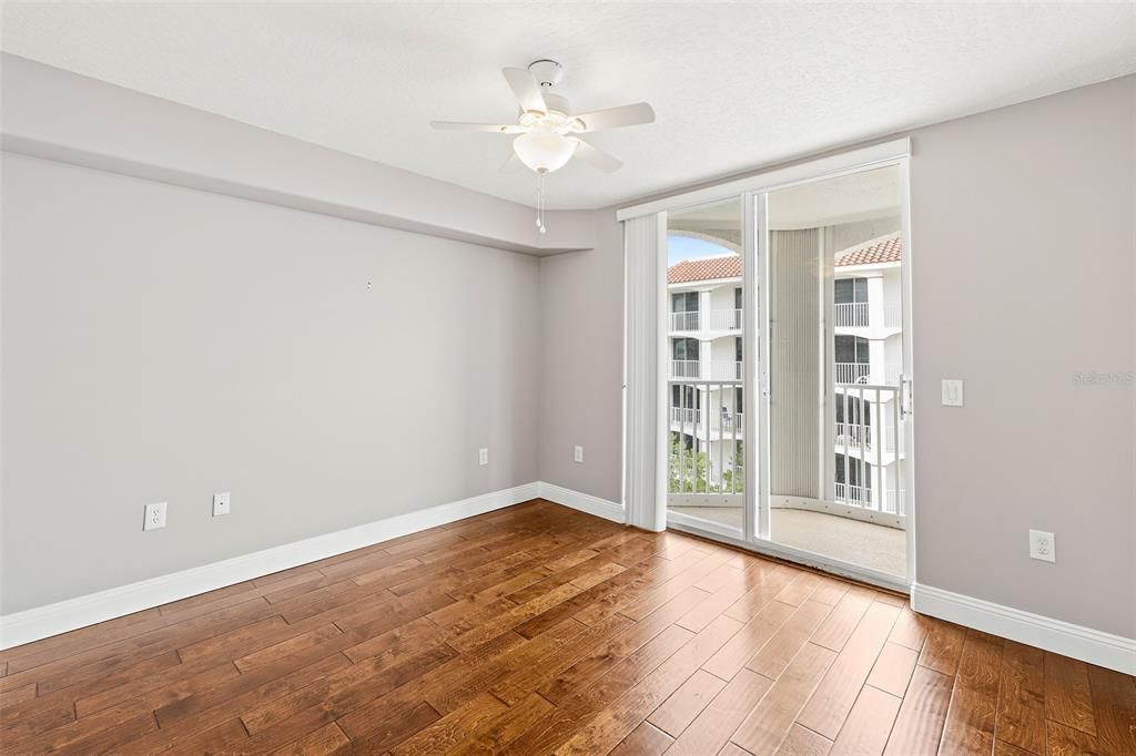Active With Contract: $375,000 (3 beds, 2 baths, 1852 Square Feet)