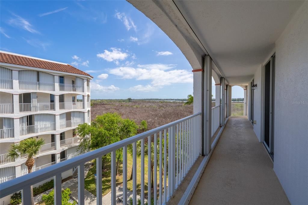 Active With Contract: $375,000 (3 beds, 2 baths, 1852 Square Feet)