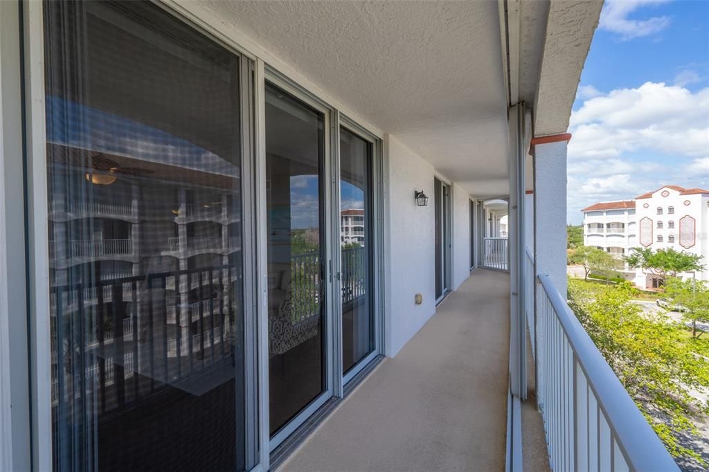 Active With Contract: $375,000 (3 beds, 2 baths, 1852 Square Feet)