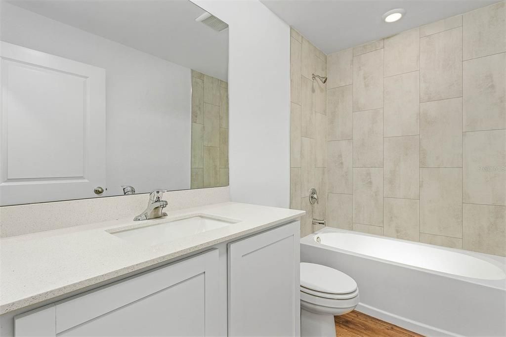 Active With Contract: $279,900 (3 beds, 2 baths, 1143 Square Feet)