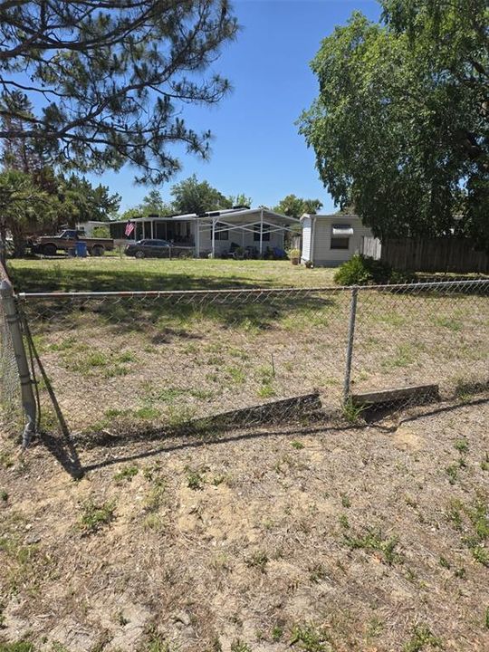 For Sale: $115,000 (1 beds, 1 baths, 672 Square Feet)