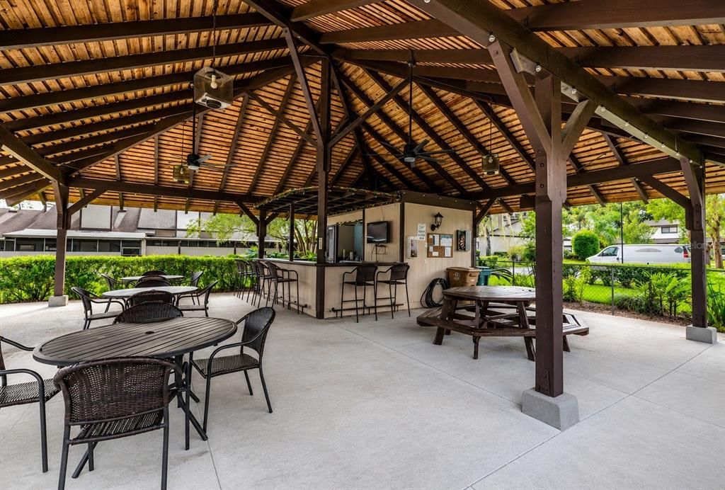 Activo con contrato: $219,900 (2 camas, 2 baños, 1354 Pies cuadrados)