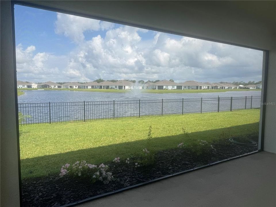 Active With Contract: $3,200 (4 beds, 3 baths, 2787 Square Feet)