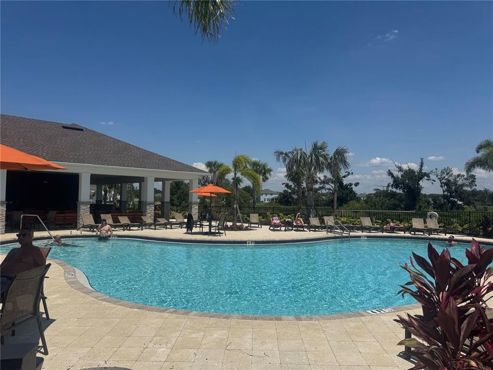 Active With Contract: $3,200 (4 beds, 3 baths, 2787 Square Feet)