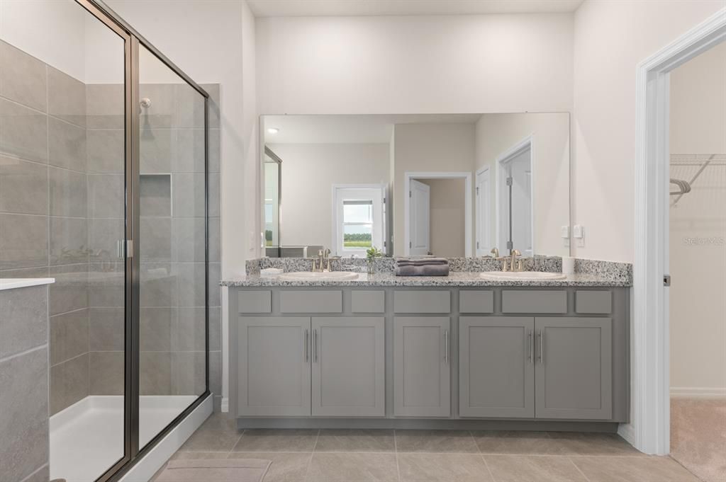Active With Contract: $3,200 (4 beds, 3 baths, 2787 Square Feet)