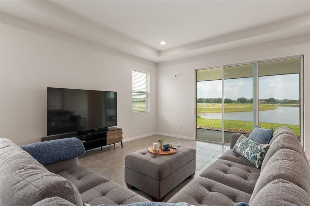Active With Contract: $3,200 (4 beds, 3 baths, 2787 Square Feet)