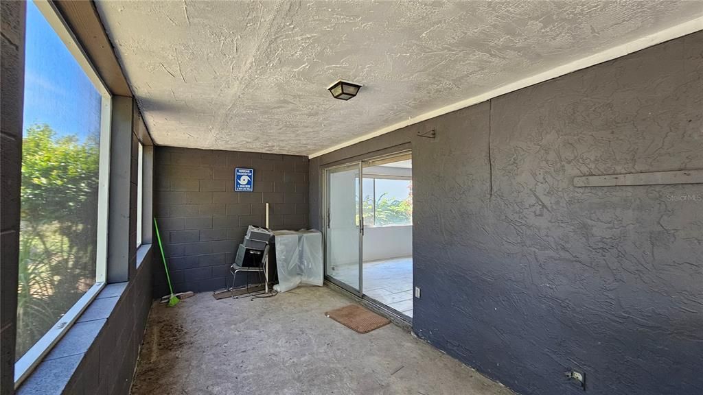 For Sale: $179,900 (2 beds, 2 baths, 1334 Square Feet)