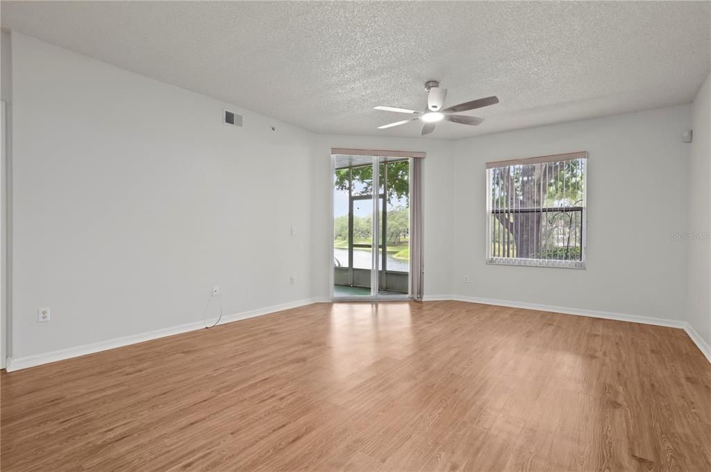 En Venta: $250,000 (3 camas, 2 baños, 1267 Pies cuadrados)