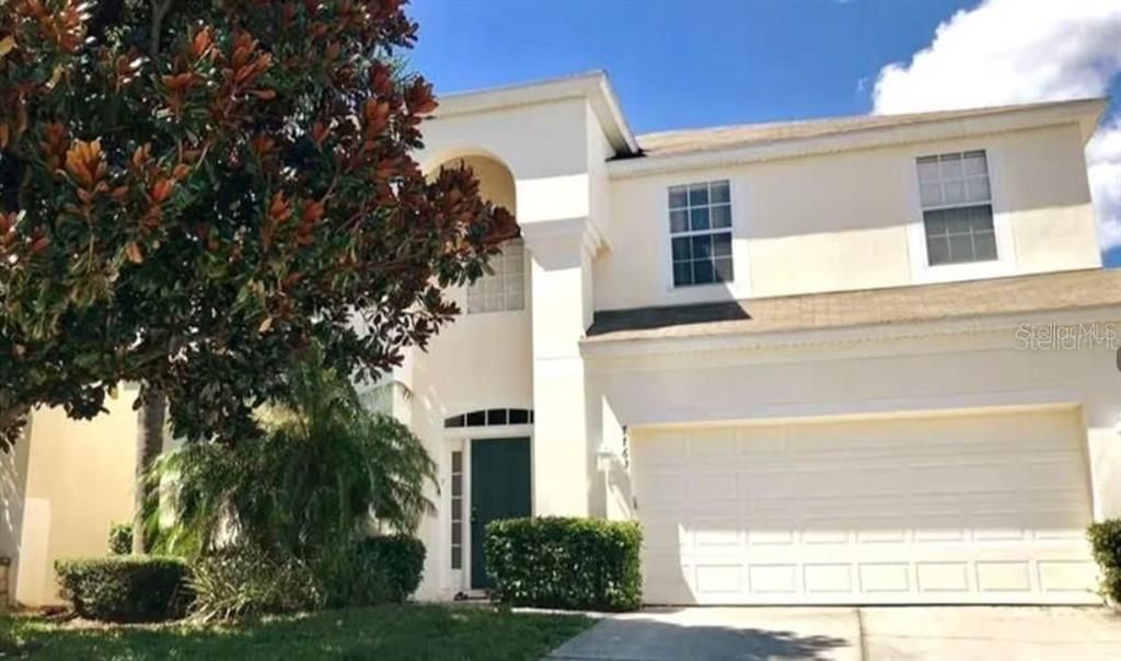 Active With Contract: $620,000 (6 beds, 4 baths, 2812 Square Feet)