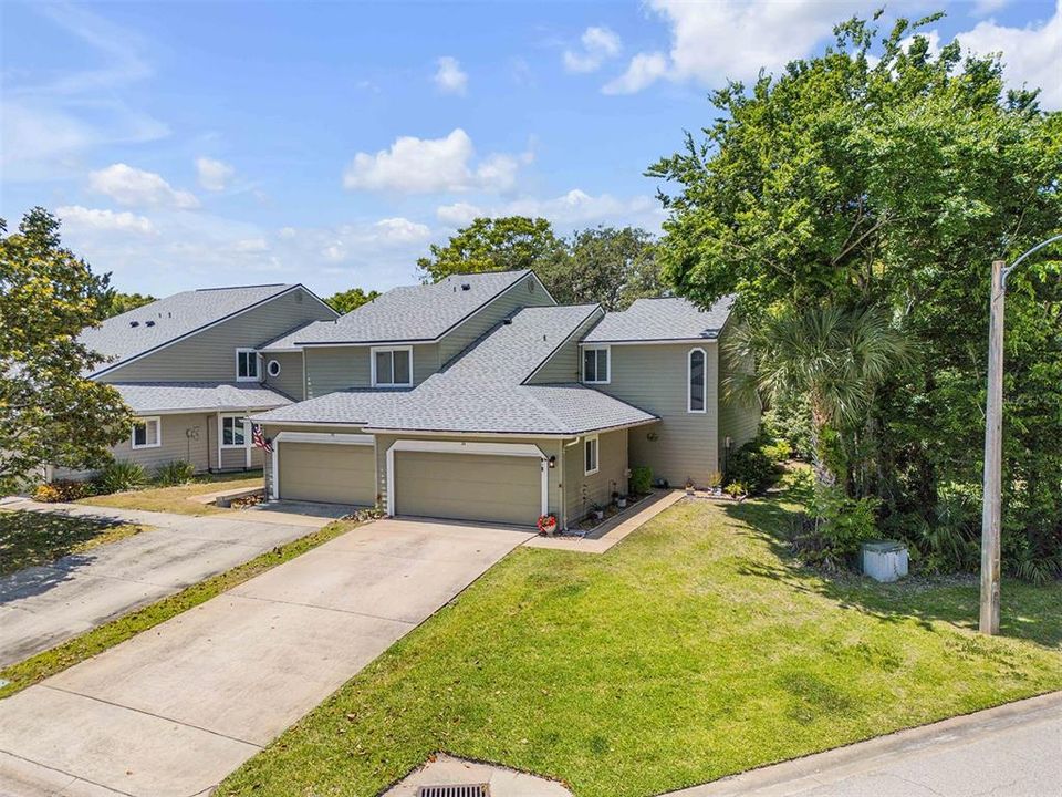 For Sale: $315,000 (2 beds, 2 baths, 1408 Square Feet)