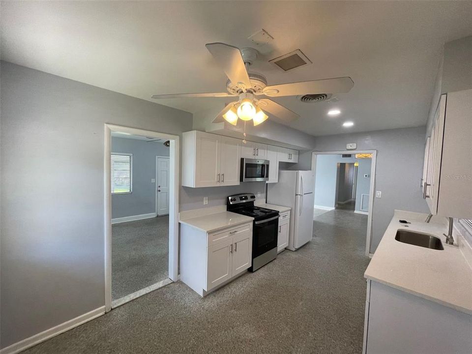 For Rent: $2,450 (3 beds, 2 baths, 1496 Square Feet)