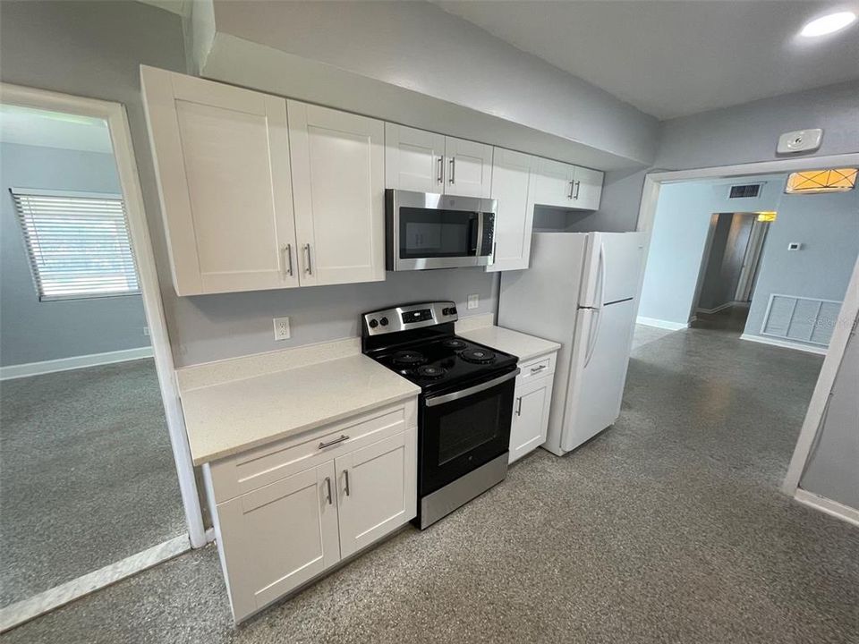 For Rent: $2,450 (3 beds, 2 baths, 1496 Square Feet)