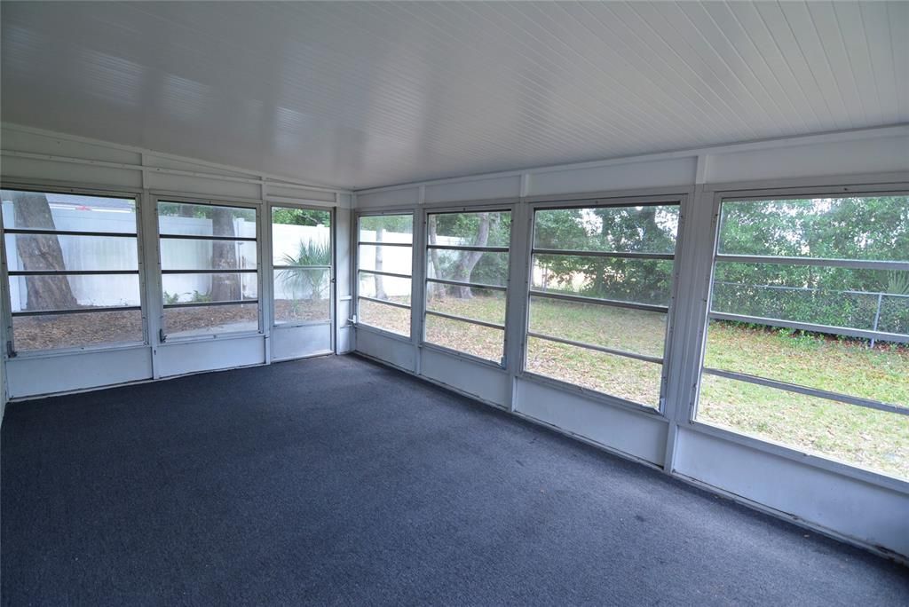 For Rent: $2,450 (3 beds, 2 baths, 1496 Square Feet)