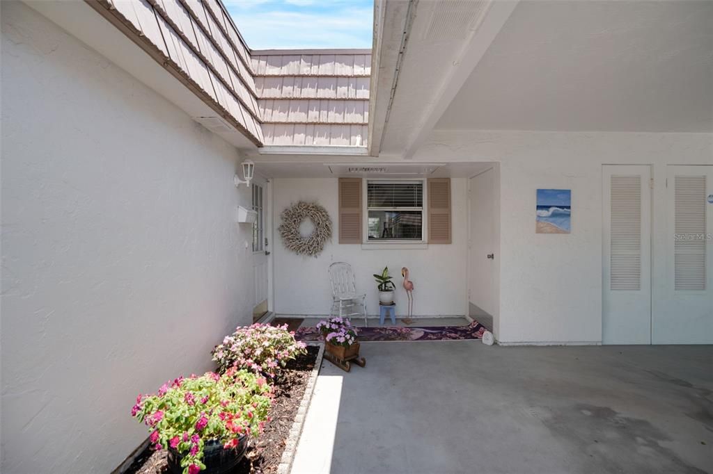 Activo con contrato: $299,000 (2 camas, 2 baños, 1480 Pies cuadrados)