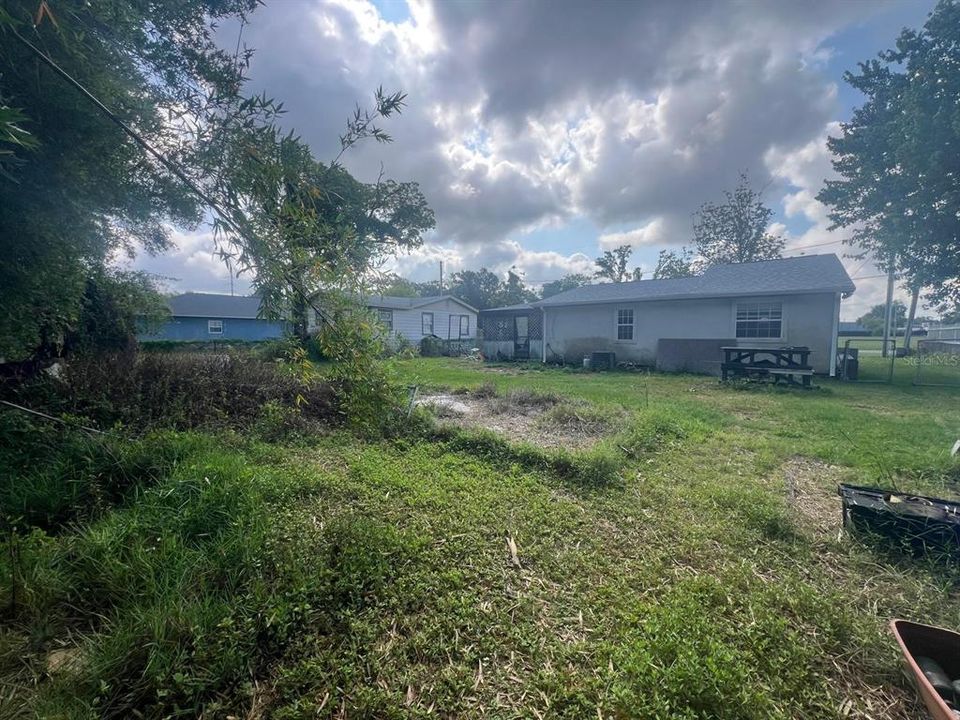 For Sale: $189,000 (2 beds, 2 baths, 1088 Square Feet)