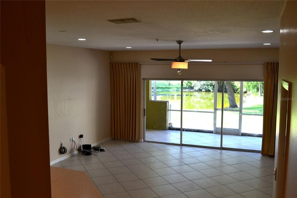 For Rent: $2,900 (2 beds, 2 baths, 1524 Square Feet)