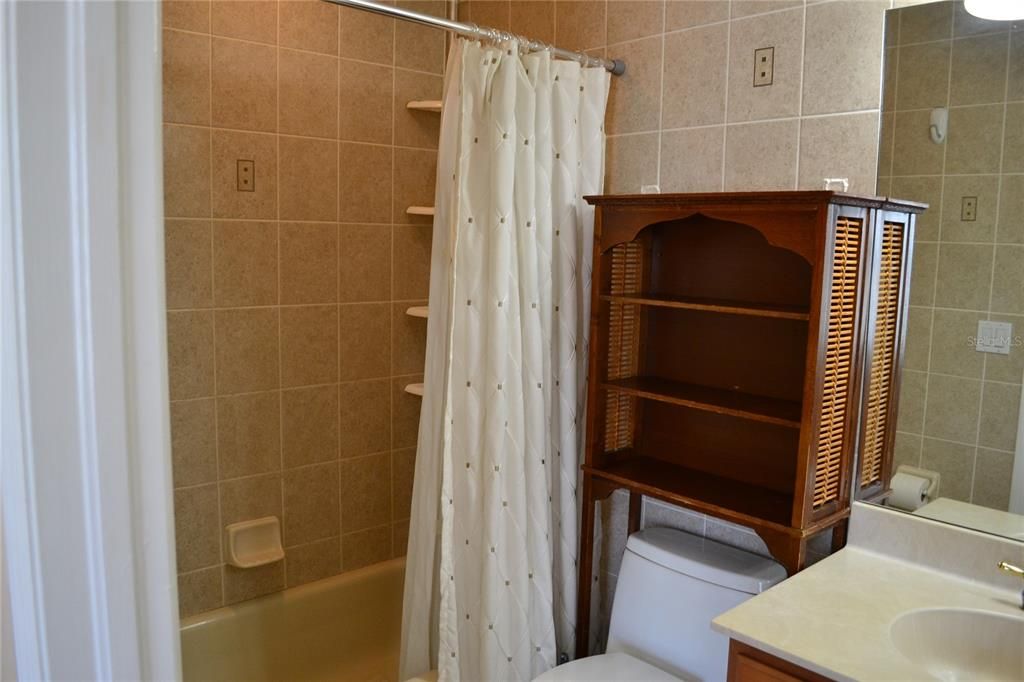 For Rent: $2,900 (2 beds, 2 baths, 1524 Square Feet)
