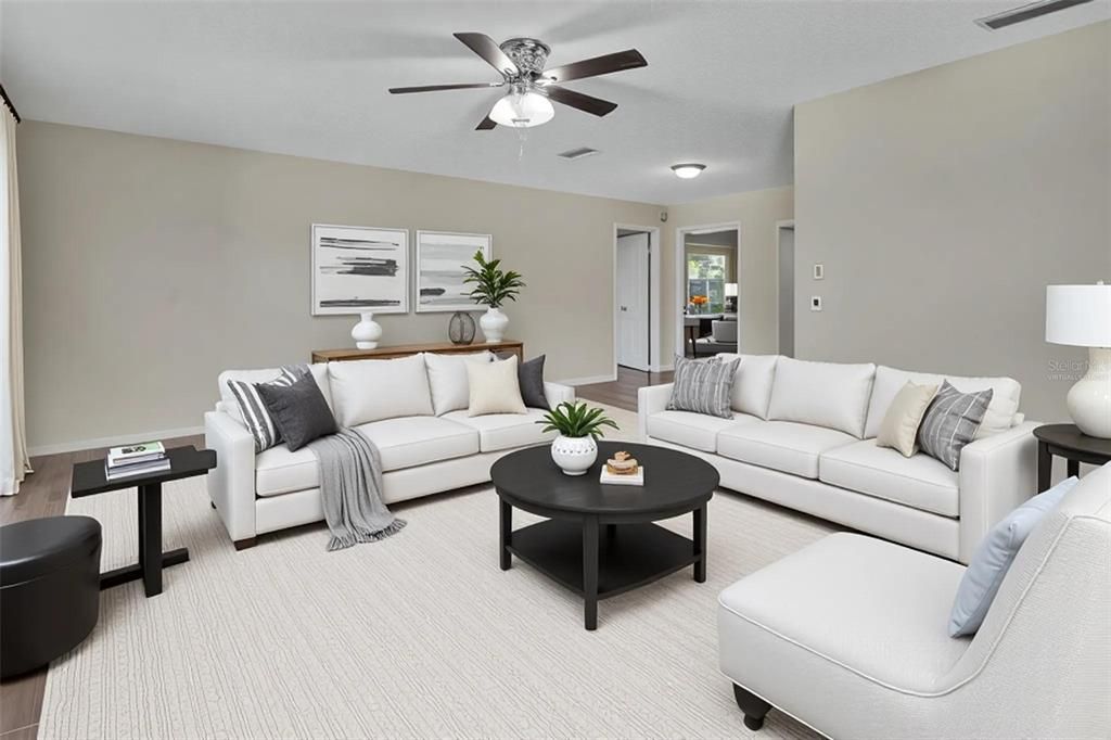 Active With Contract: $210,000 (3 beds, 2 baths, 1277 Square Feet)