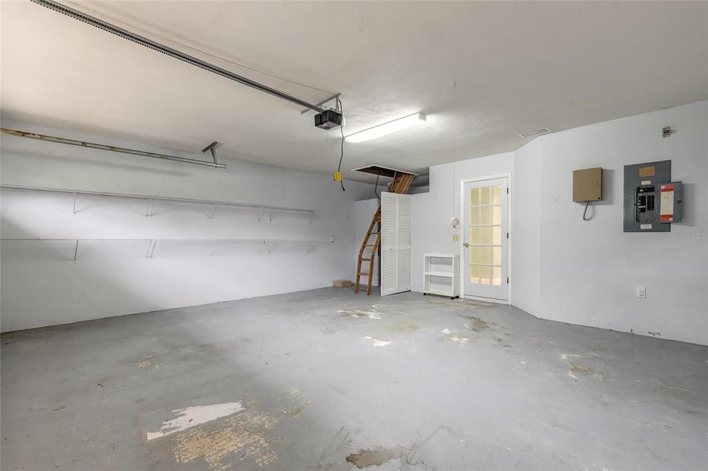 En Venta: $250,000 (2 camas, 2 baños, 1173 Pies cuadrados)