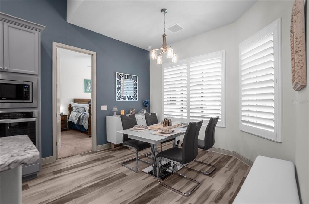 For Sale: $565,000 (3 beds, 2 baths, 2056 Square Feet)