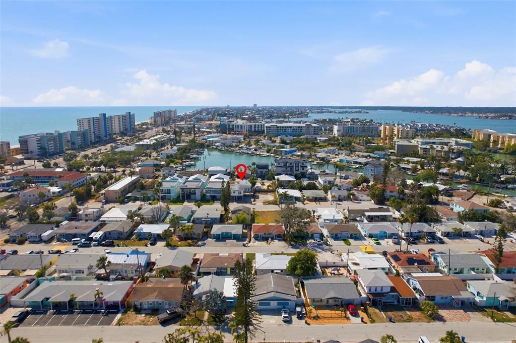 For Sale: $549,900 (3 beds, 2 baths, 1399 Square Feet)