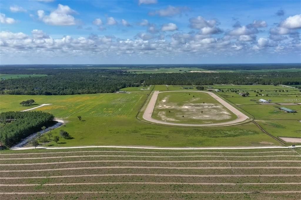 En Venta: $565,000 (20.01 acres)