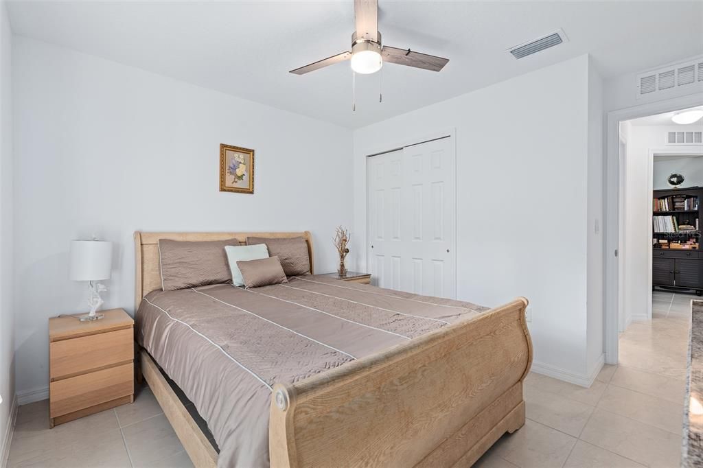 En Venta: $360,000 (3 camas, 2 baños, 1600 Pies cuadrados)
