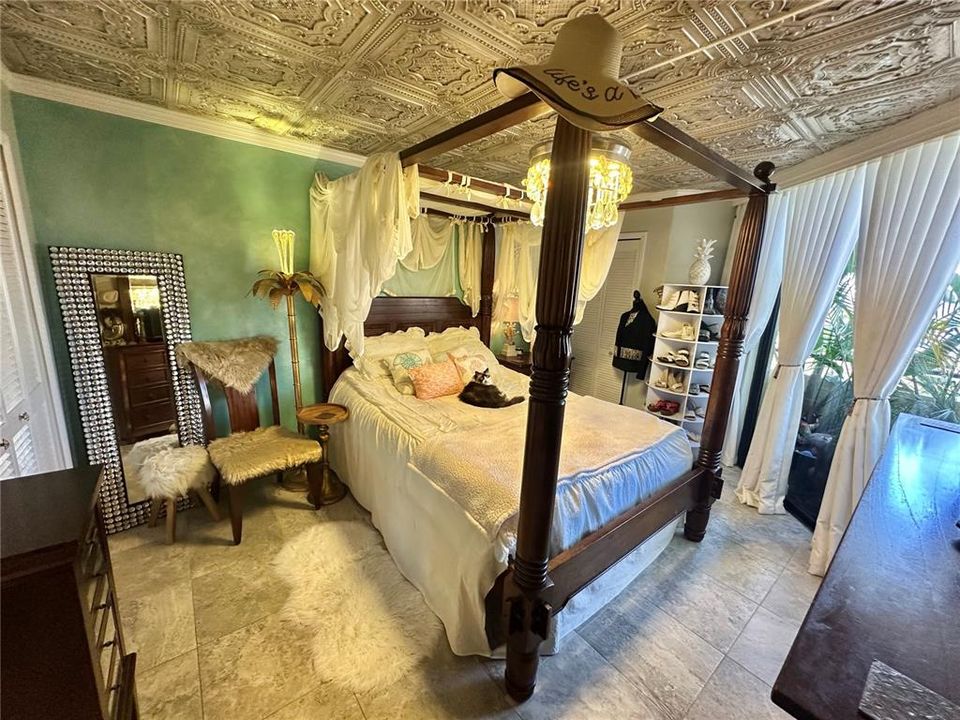 En Renta: $2,500 (2 camas, 2 baños, 950 Pies cuadrados)