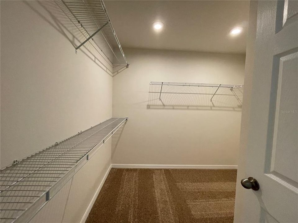 В аренду: $2,600 (3 спален, 2 ванн, 1793 Квадратных фут)