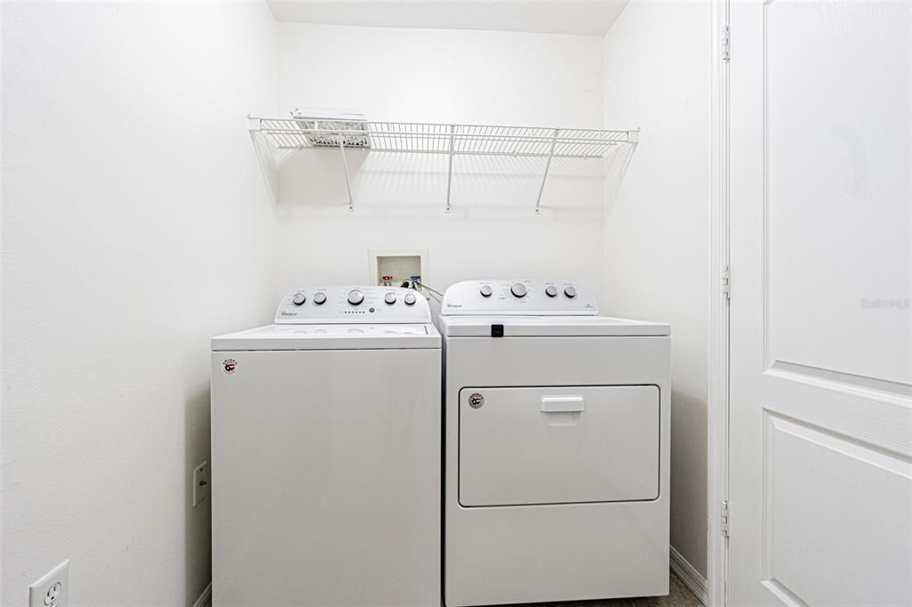 En Venta: $299,900 (2 camas, 2 baños, 1489 Pies cuadrados)
