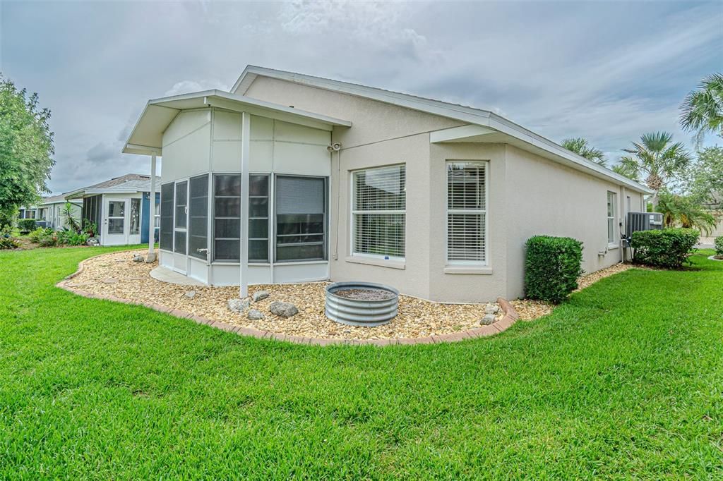 En Venta: $299,900 (2 camas, 2 baños, 1489 Pies cuadrados)
