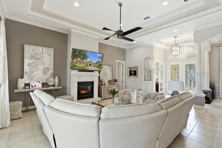 For Sale: $2,000,000 (4 beds, 3 baths, 3006 Square Feet)